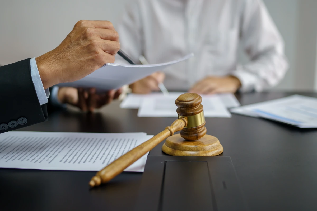 L'impossibilité de paiement et le sursis : Enjeux juridiques et solutions